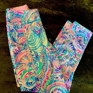 Small Lilly Pulitzer Luxletic pants VGUC